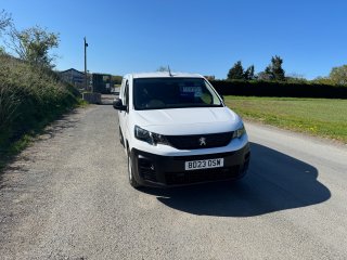 /photos/9180/01e4d5c6-3e12-7915-d89c-20e95e0f0fb9_i320x240.jpg