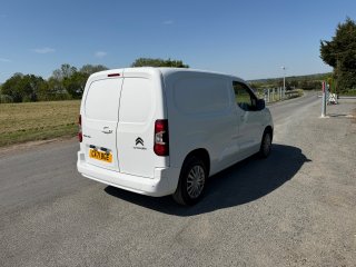 /photos/9180/72158bd4-dc62-fe32-cbba-bf2f5d19c5fb_i320x240.jpg