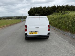 /photos/9180/8c7ec2fa-d73d-2250-2a84-1f45f068b92b_i320x240.jpg