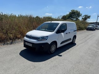 /photos/9180/8d3d7e52-25c9-2ab5-ff9f-cddd411cb6e0_i320x240.jpg