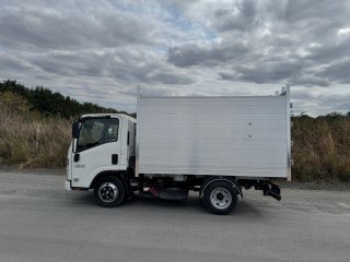 /photos/9180/bf26bdf3-95b5-43ce-a576-f419975a001b_i320x240.jpg